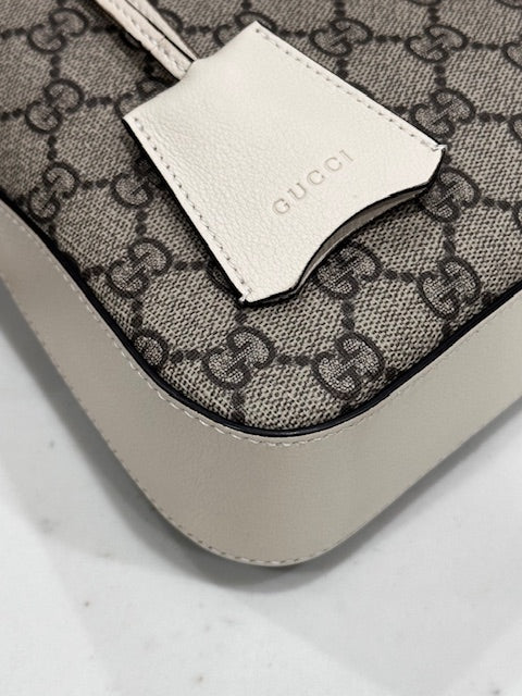 Gucci Padlock GG Medium Shoulder Bag