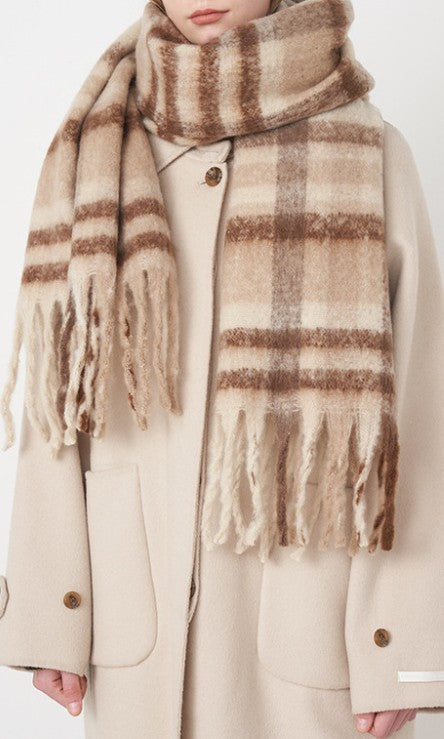 Knit Bon Bons Scarf - Beige/Brown
