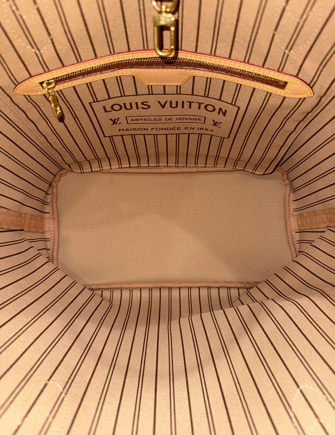 Louis Vuitton Neverfull MM