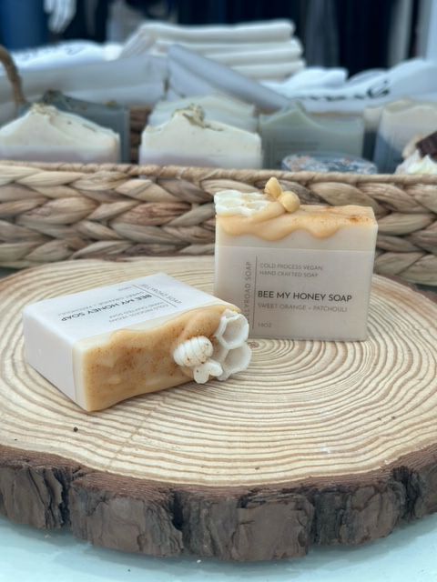 Jellyroad All Natural Bee My Honey Soap