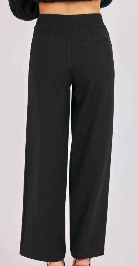 Sadie & Sage Straight Leg Pants