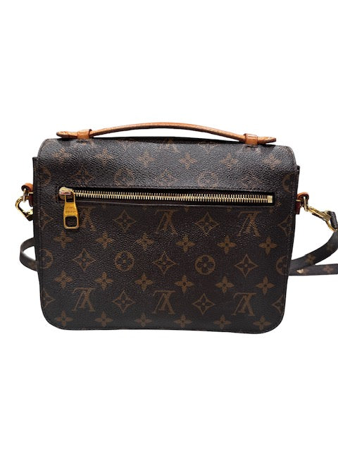 Louis Vuitton Pochette Metis