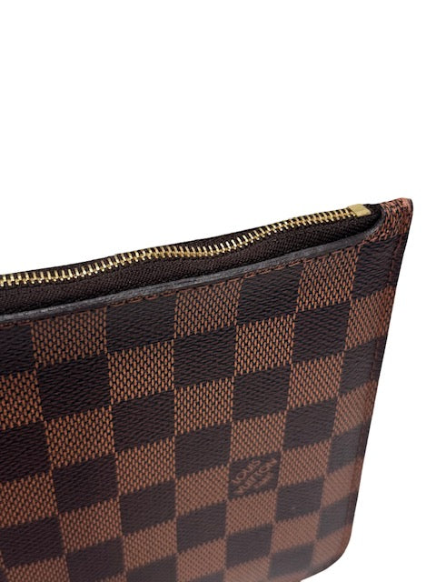 Louis Vuitton Neverfull Pouch