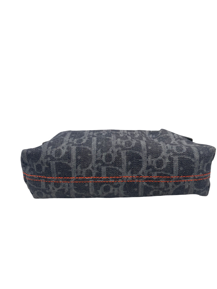Flight Pouch