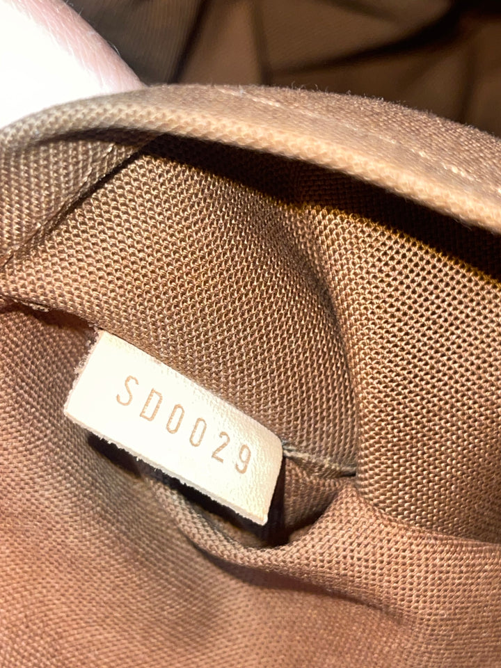 Louis Vuitton Tivoli GM