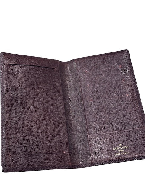 Louis Vuitton Bi-Fold Long Wallet