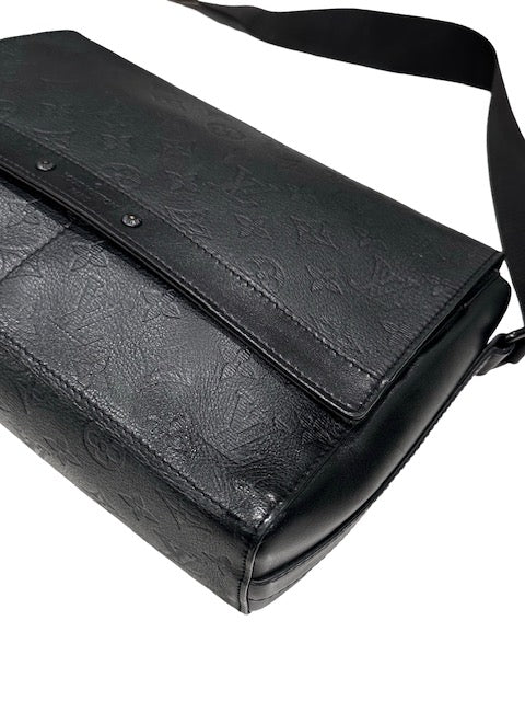 Louis Vuitton Sprinter Messenger Crossbody