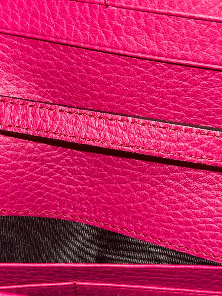 Gucci Swing Wallet on Strap