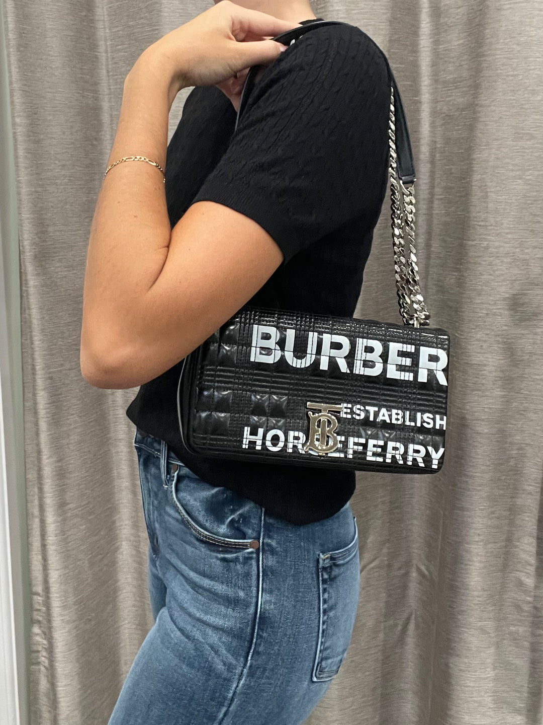 Burberry Lola Small Crossbody – One Savvy Design Consignment Burberry Lola Small Crossbody – One Savvy Design Consignment