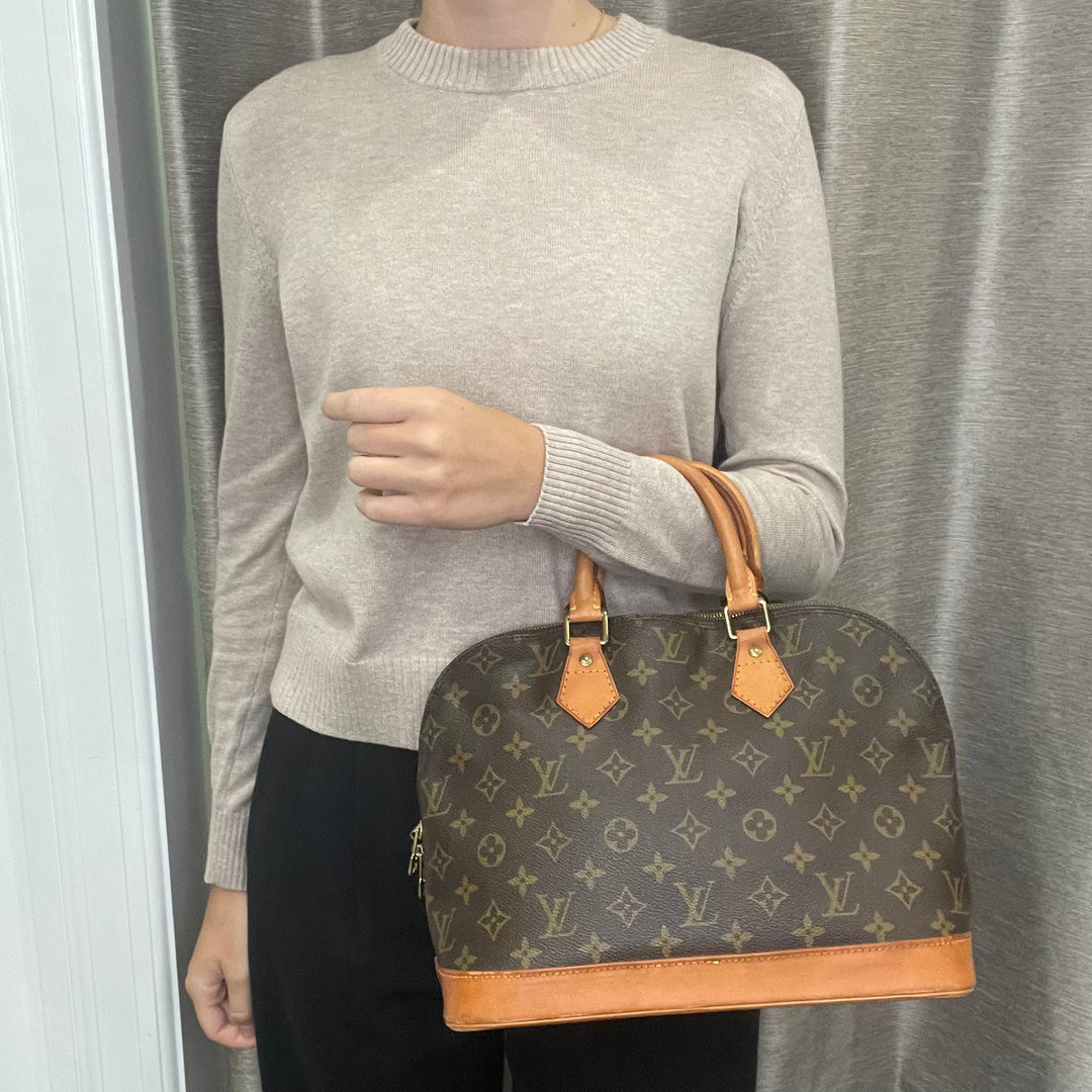 Louis Vuitton Alma PM
