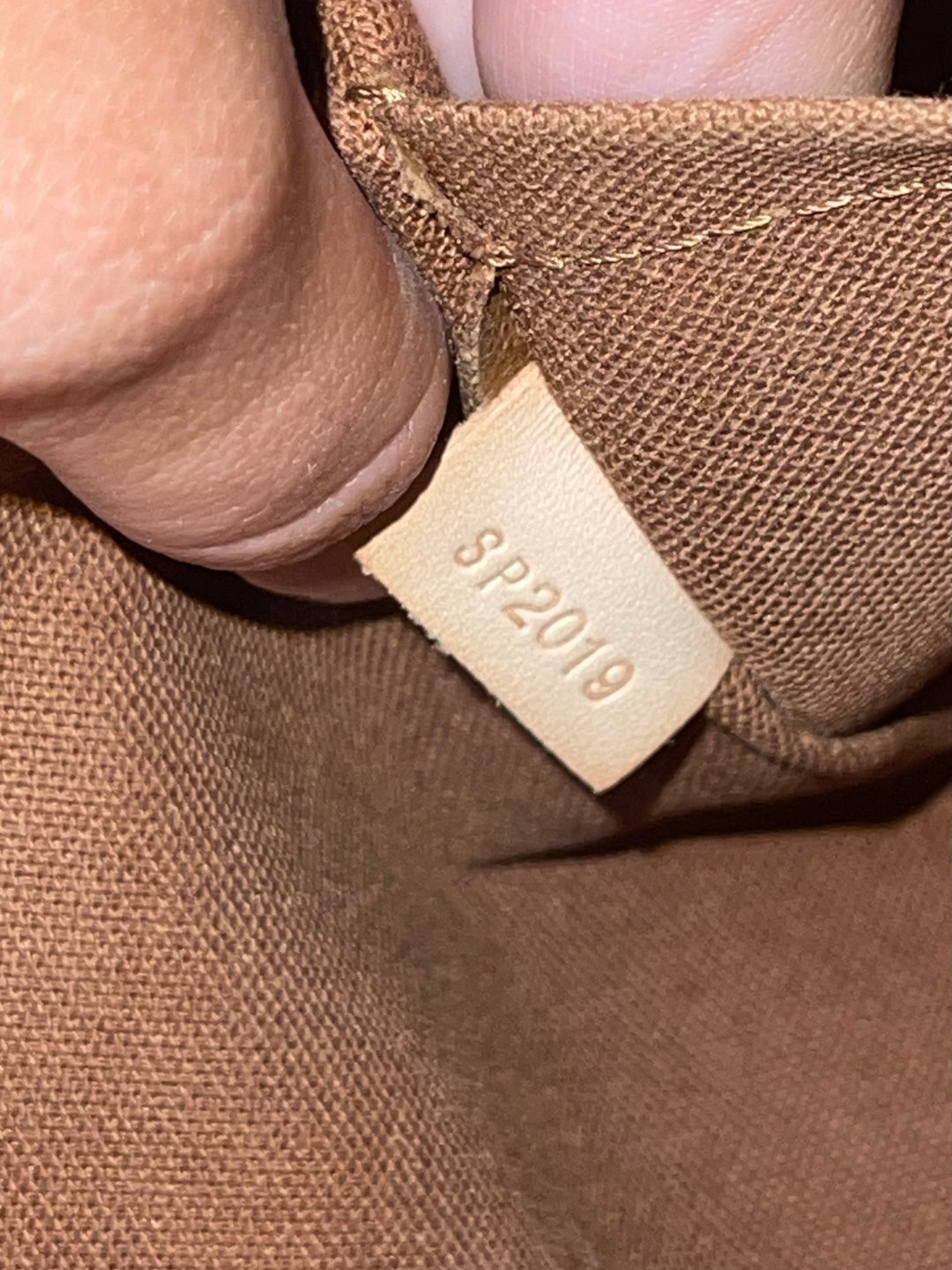 Louis Vuitton Tivoli GM