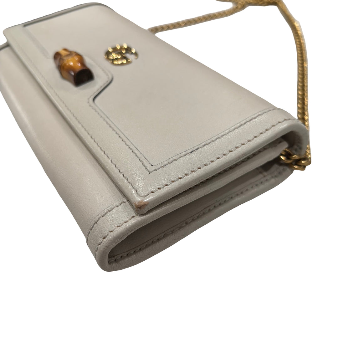 Gucci Diana Wallet On Chain