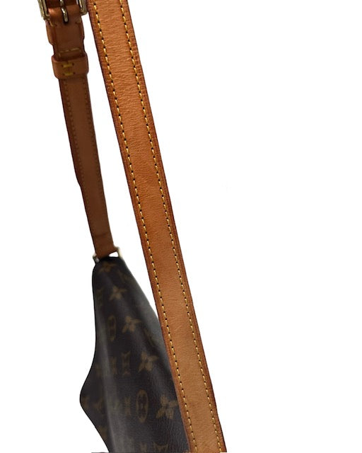 Louis Vuitton Musette Tango Shoulder Bag