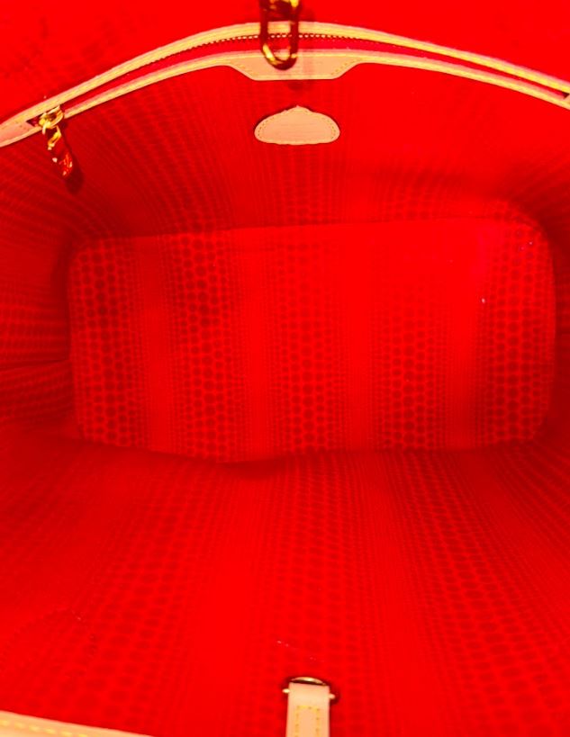 Louis Vuitton x Yayoi Kusama Painted Dots Neverfull MM