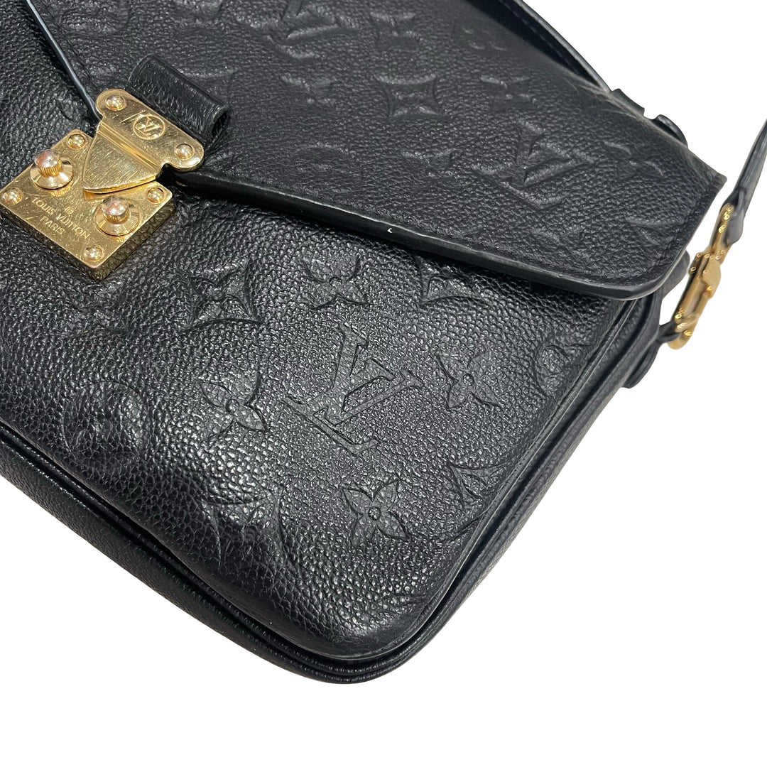 Louis Vuitton Pochette Metis Crossbody