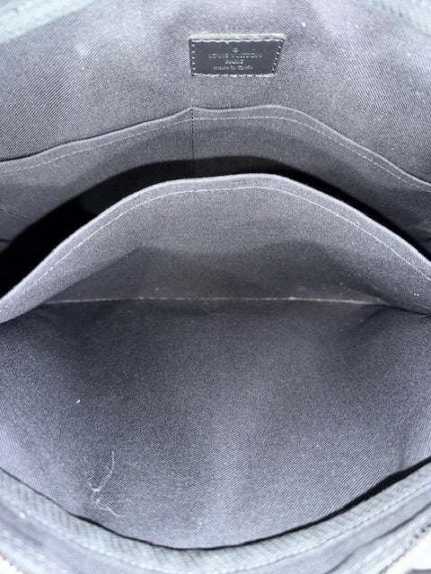 Louis Vuitton Porte-Documents Voyage PM Briefcase