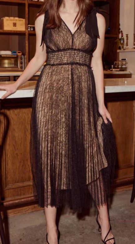 Lucy Paris Black Sleeveless Lace Midi Dress