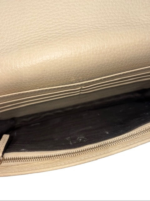 Soho Disco Wallet on Chain