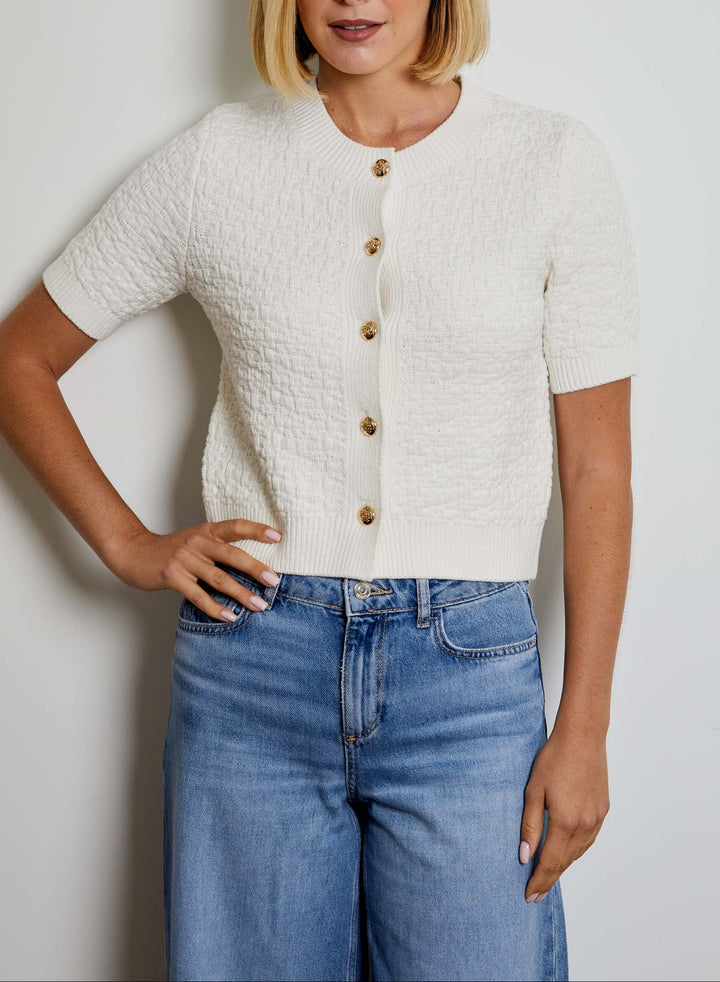 Design History Short Sleeve White Sweater
