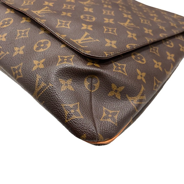 Louis Vuitton Musette Salsa GM