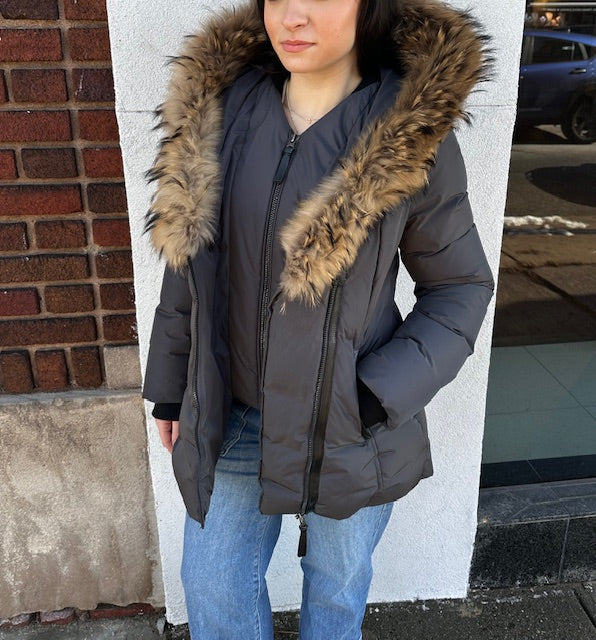 Mackage Adali Down Coat - Medium
